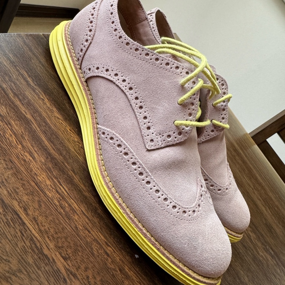 Cole Haan Women’s Lunar grand Wing.tip size: 6.5b